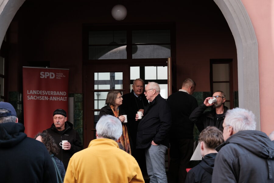 Stolpersteinverlegung in der Großen Märkerstraße